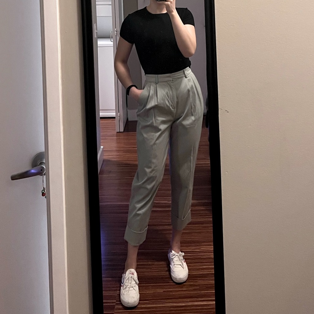 SHEIN Khaki straight leg pants 160/68A